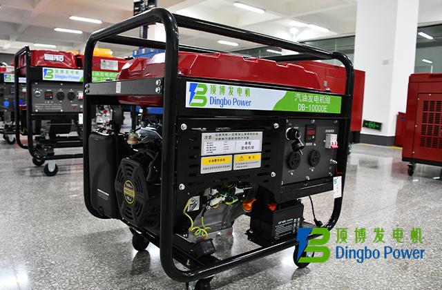 8KW開(kāi)架式汽油發(fā)電機(jī)組2